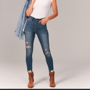 Abercrombie & Fitch curve love super skinny ankle high rise jeans. 23 short.